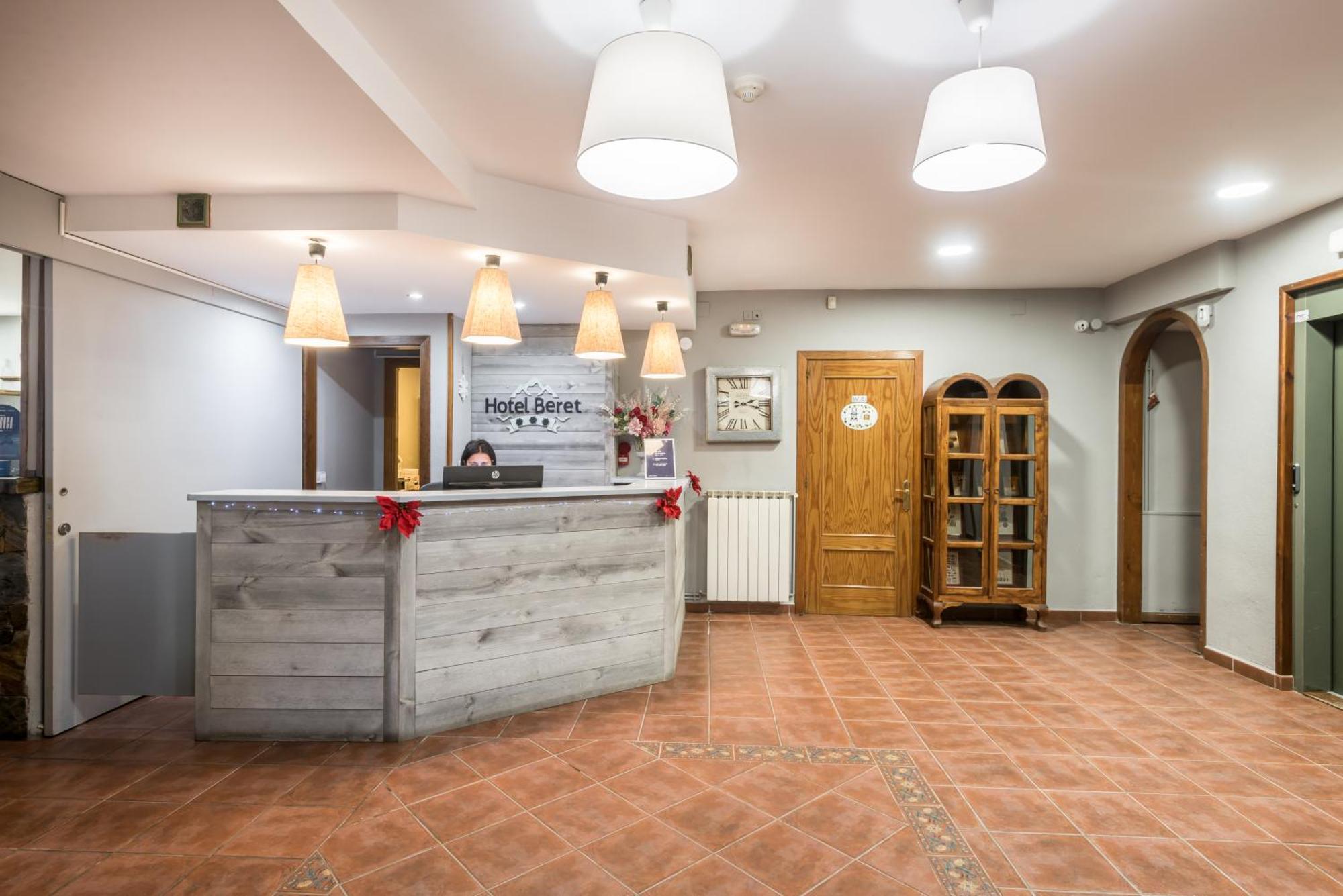 Hotel Snoe Beret Vielha Kültér fotó