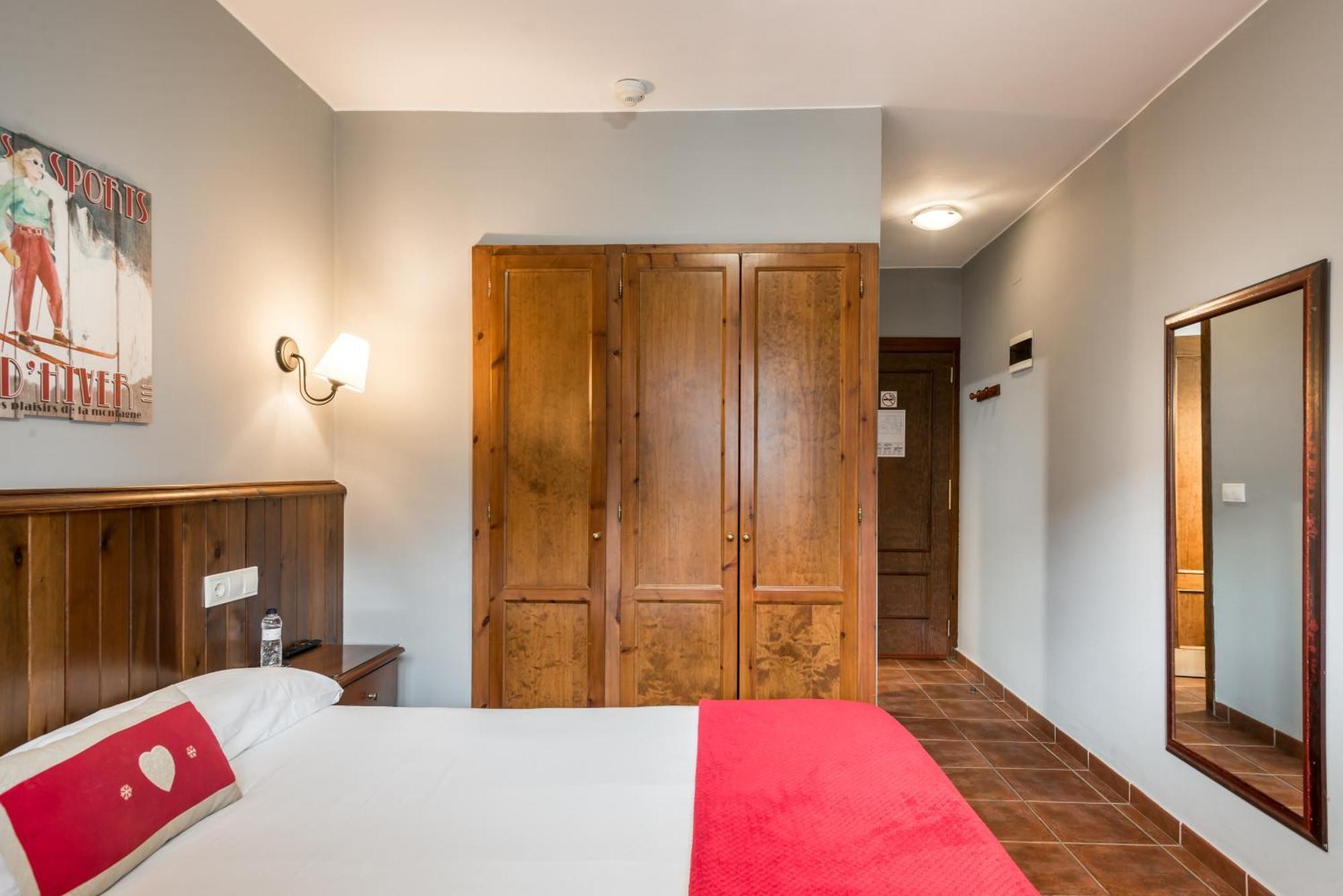 Hotel Snoe Beret Vielha Kültér fotó