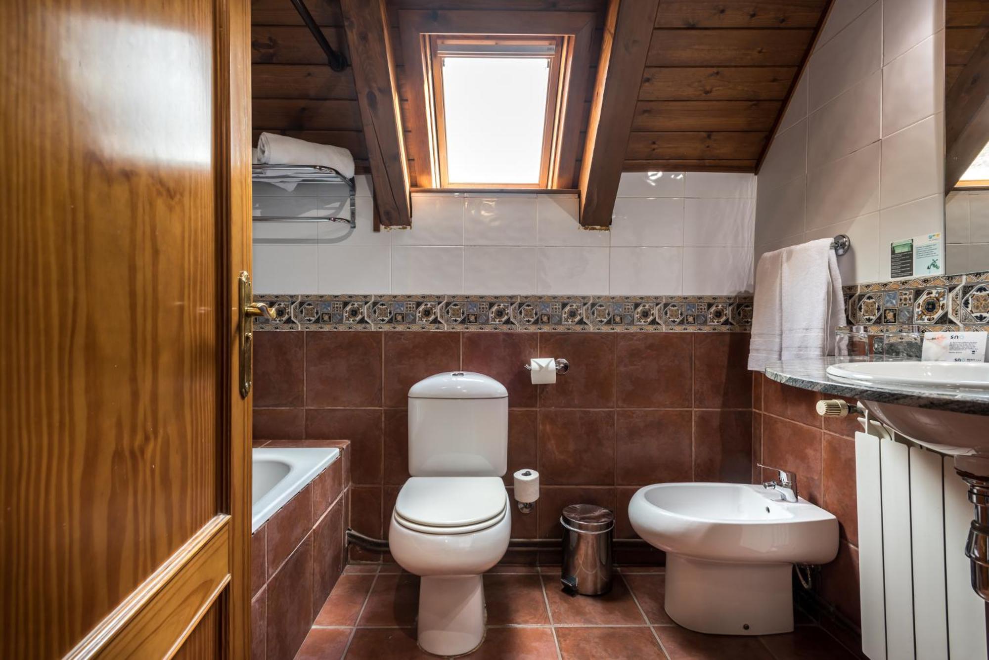 Hotel Snoe Beret Vielha Kültér fotó